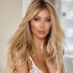 Шлюха Аделина 39026