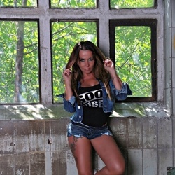 Шлюха Вика 24523 Шлюха Вика 24523