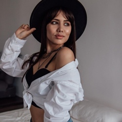 Шлюха Мила 36773 Шлюха Мила 36773