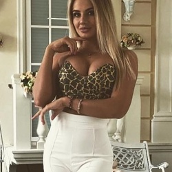 Шлюха АЛИНА 26668 Шлюха АЛИНА 26668