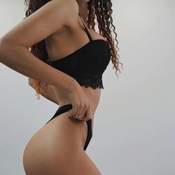 Шлюха Карина 32000 Шлюха Карина 32000