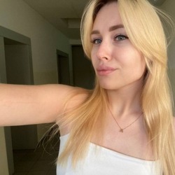 Шлюха Ульяна 39203